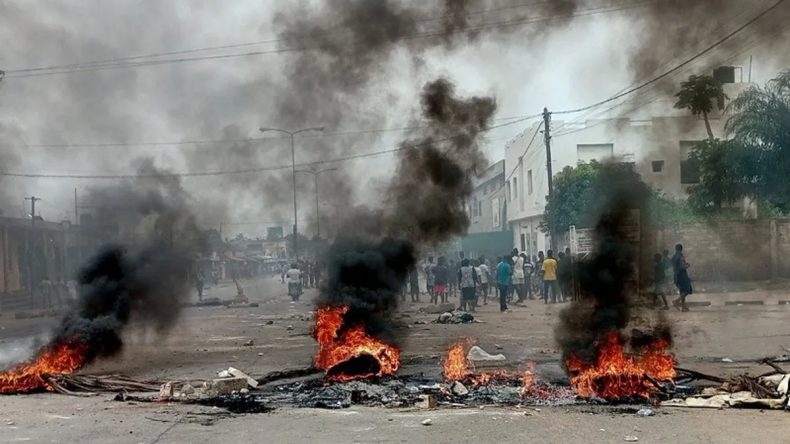 Togo'da Protestolar Sonucu 7 Ölü