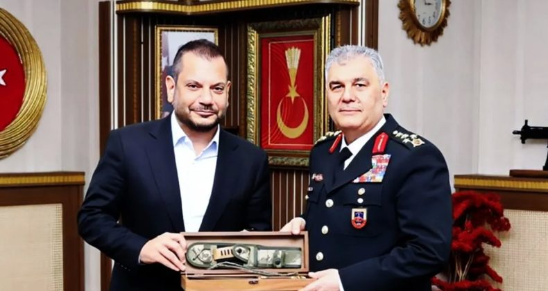 Trabzonspor Başkanı Doğan, Jandarma Genel Komutanlığı ile Özel Harekat Başkanlığını ziyaret etti