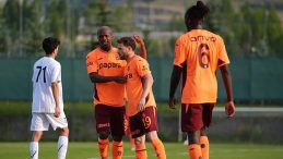 Trabzonspor, Zob Ahan Esfahan'ı Rahat Geçti