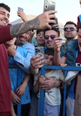 Trabzonsporlu Futbolcular Taraftarlarla Buluştu