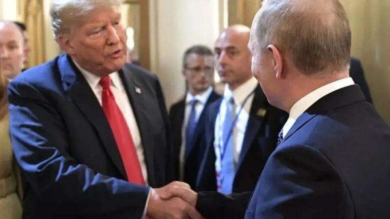Trump ve Putin Bugün Bir Araya Gelecek