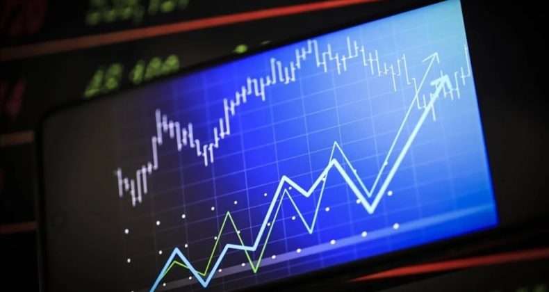 Trump'ın Gümrük Tarifeleri ve Fed Tutanakları Piyasalarda Dalgalanmaya Yol Açıyor