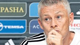 Tur giderse Solskjaer kalmaz