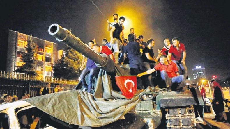 Turkuvaz Medya, FETÖ'yü deşifre eden öncü medya kuruluşu!