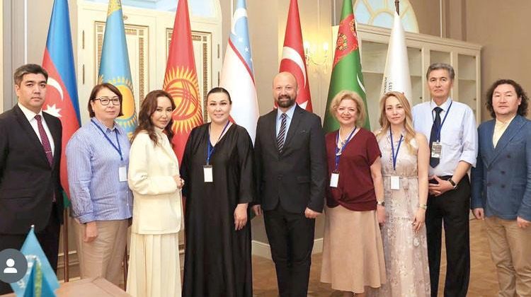Türk Dünyasında Opera Seferberliği