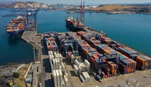Türk Lirasıyla Dış Ticarette Tarihî Büyüme: İhracat ve İthalat Zirvede