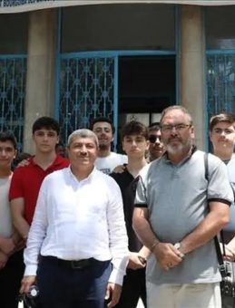 Türk Üniversite Öğrencileri Tunus’ta Arapça Eğitimi Alıyor
