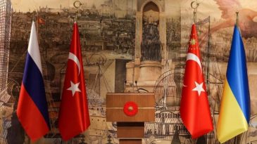 Ukrayna, Rusya ile Yeni G&ouml;r&uuml;şmeler İ&ccedil;in T&uuml;rkiye'de Toplantı &Ouml;nerdi