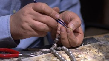 &Uuml;niversitede 'Tespih Tasarımı ve İmalatı Programı' A&ccedil;ıldı