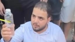 Uyuşturucuya Karşı Çıkan Müezzin Cami Bahçesinde Bıçaklandı! Şüpheli Tutuklandı