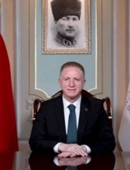 Vali Gül, Recep Tayyip Erdoğan İmam Hatip Lisesi Yurdu İçin Protokol İmzaladı