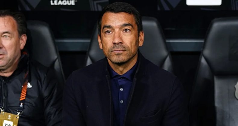 Van Bronckhorst'un Liverpool'daki Yeni Görevi Belli Oldu!
