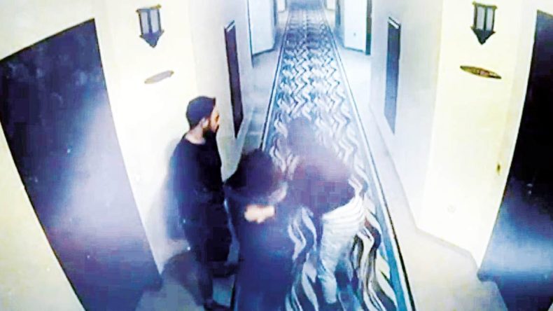 Yangında Kaçış: Yüzlerce Kişiyi Ölüme Terk Ettiler!