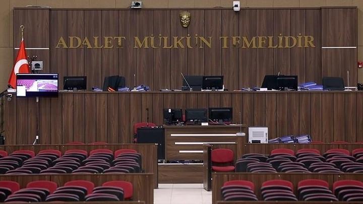 Yargıtay'dan dikkat çeken boşanma kararı | Eve sürekli misafir çağıran kadın ile eşine 'çok yiyorsun' diyerek hakaret eden erkek eşit kusurlu sayıldı