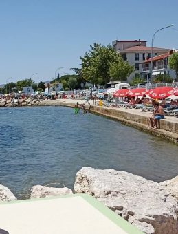 Yaşlı Kadın Deniz Üzerinde Baygın Halde Bulundu