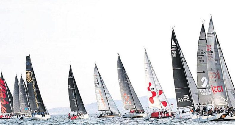 Yelkenler Yavru Vatan'da