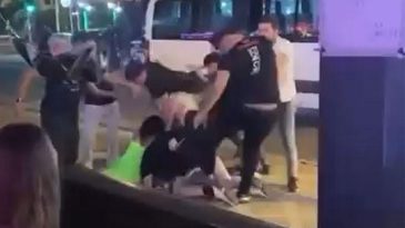Yer: Marmaris… Eğlence mekanı &ccedil;alışanlarının kadın turistleri darp ettiği iddiası! 5 g&ouml;zaltı