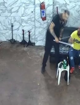 Yer Sakarya: Oto Tamircisinde Korku Dolu Anlar! Levye ile Saldırı!