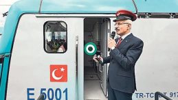 Yerli ve Milli Lokomotif İlk Seferini Tamamladı