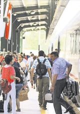 YHT&rsquo;ler 100 Milyondan Fazla Yolcu Taşıdı