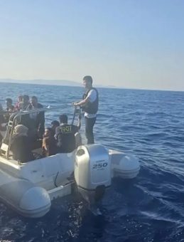 Yunan Sahil Güvenliği Göçmenleri Tehlikeye Attı