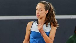 Zeynep Sönmez, Wimbledon'da Üçüncü Tura Yükseldi! İlke İmza Attı