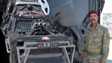 '400 km hıza sahip' | Aksaraylı vatandaştan ilgin&ccedil; otomobil: Bilim kurgu filmlerindeki ara&ccedil;ları aratmıyor