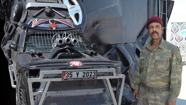 '400 km hıza sahip' | Aksaraylı vatandaştan ilginç otomobil: Bilim kurgu filmlerindeki araçları aratmıyor