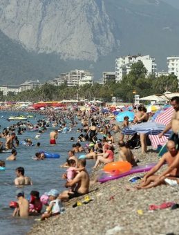 1 Ağustos itibarıyla Antalya 9 Milyon Turist Sayısını Geçti
