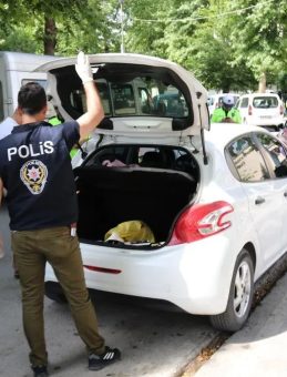 1 Haftada 90 Aranan Şahıs Yakalandı