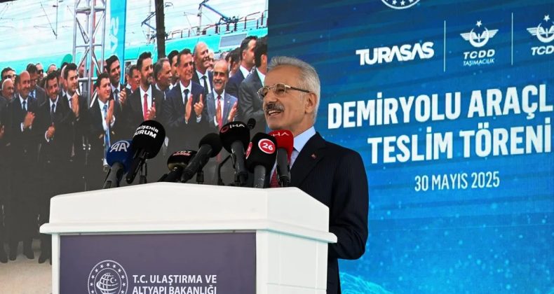 127 Yeni Nesil Milli Yük Vagonu Raylara İndirildi