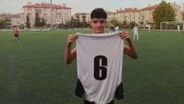 14 Yaşındaki Futbolcu Sokakta Fenalaşıp Hayatını Kaybetti