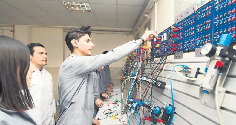 18 Yaş Altında Sigorta Yapmak Erken Emeklilik Hakkı Sağlamaz