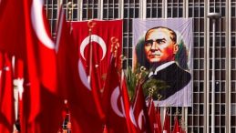 30 Ağustos Zafer Bayramı Resmi Tatil Mi, Hangi Güne Denk Geliyor? 29 Ağustos Yarım Gün Mü?
