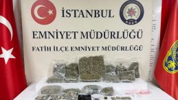 4.5 Kilogram Uyuşturucuyla Ele Geçirildi