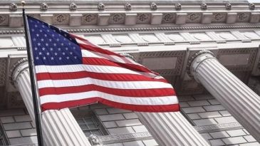 ABD'de Yargı&ccedil;, New York'taki G&ouml;&ccedil;men G&ouml;zaltı Merkezindeki K&ouml;t&uuml; Koşulları İyileştirmek İ&ccedil;in H&uuml;k&uuml;m Verdi