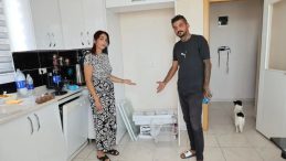 Adana'da Bir Garip Olay: Buzdolabını Servise Gönderdi, Başına Gelmeyen Kalmadı