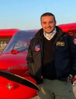 Adana'da Evlilik Teklifi İçin Havalanan Eğitim Uçağı Kaza Yaptı