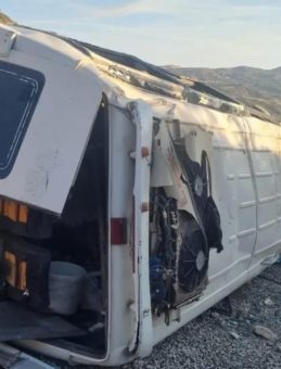 Adıyaman'da Korkunç Kaza! Tarım İşçilerini Taşıyan Minibüs Devrildi: 19 Yaralı