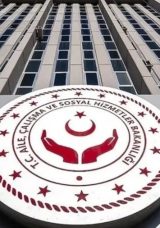 Aile ve Sosyal Hizmetler Bakanlığı, İzmir'deki Kadın Cinayetinde Haksız Tahrik İndirimi Kararına İtiraz Etti