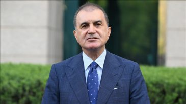 AK Parti S&ouml;zc&uuml;s&uuml; &Ccedil;elik: &Ouml;zg&uuml;r &Ouml;zel "siyasi navigasyon" problemi yaşıyor