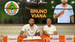 Alanyaspor'da 4 Yeni Transfer için İmza Töreni Düzenlendi