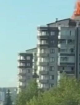 Ankara'da 12 Katlı Binanın Çatısında Yangın Çıktı
