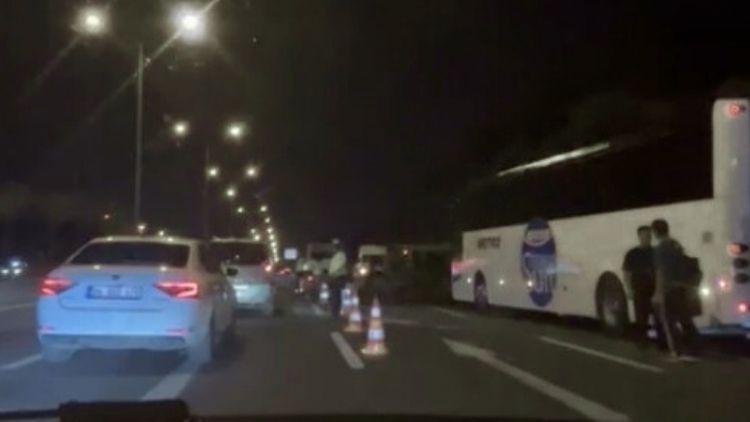 Ankara'da Korkunç Kaza! Otobüs ile Kamyonet Çarpıştı: 6 Yaralı