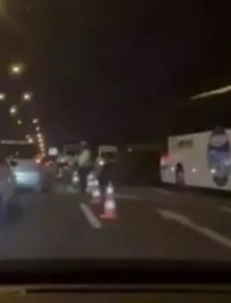 Ankara'da Yolcu Otobüsü Kamyonete Çarptı: 6 Kişi Yaralandı