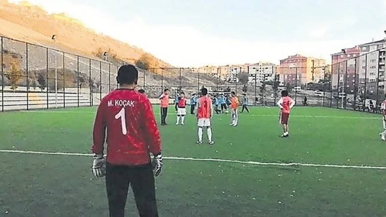 Ankaralıların Mansur Yavaş'a Spor İsyanı: "Sahalarımız Rant Kapısı Olamaz"