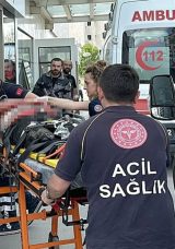 Arkadaşına Bı&ccedil;akla Saldırıp Balkondan Attı: Saldırgana Hapis Cezası!