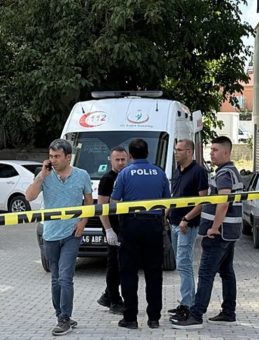 Arkadaşların tehlikeli oyunu kötü sonuçlandı: Tüfekle vurulan çocuk yaşamını yitirdi!