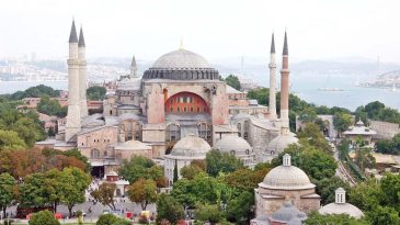 Ayasofya'da Yangın &Ccedil;ıkmasına Neden Olan Vandal Tutuklandı