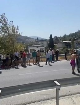 Aydın'da turistleri taşıyan midibüs devrildi: 7 yaralı! Soruşturma başlatıldı